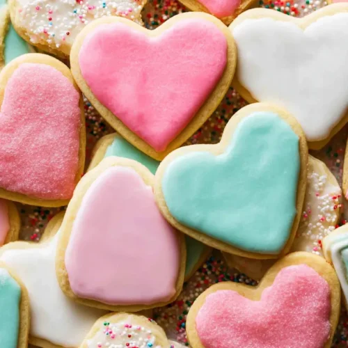 Sugar Cookies: 7 Easy Steps to Sweet Success 2 A plate of freshly baked sugar cookies ready to be decorated