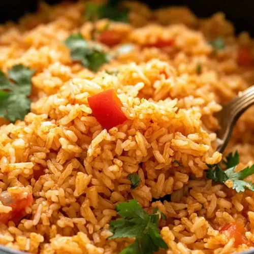 Mexican Rice: How Many Calories Are in 1 Serving? 2 A serving of savory Mexican rice with vegetables.