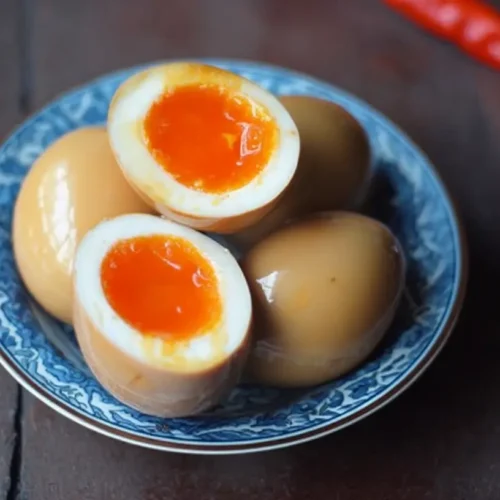 Ramen Eggs (Ajitama): 2 Simple Tricks for Success 2 Perfectly marinated ramen eggs (ajitama) with a gooey yolk
