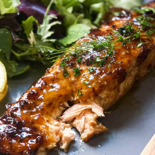 Light Honey Mustard Salmon: 6 Secrets to Perfect Flavor 2 A serving of light honey mustard salmon, beautifully glazed and ready to eat.