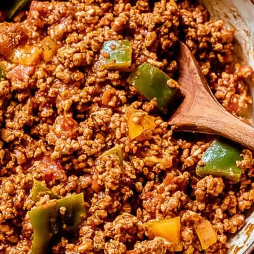 A freshly prepared quick ground turkey meal in a bowl, ready to eat.