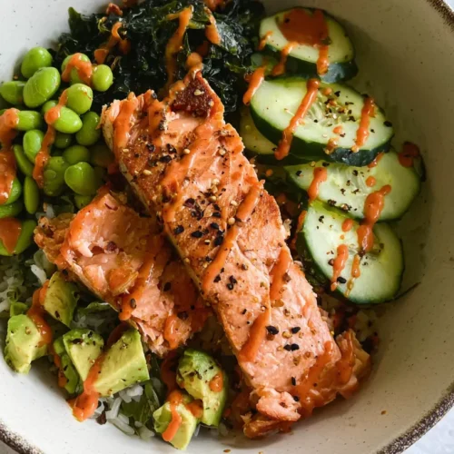 Quick Salmon Bowl Recipe: How to Make 1 Perfect Bowl 2 A vibrant quick salmon bowl filled with fresh ingredients.