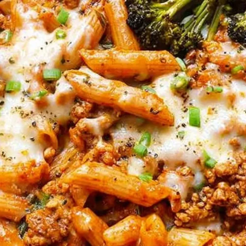 Light Ground Turkey Dinner Plate: How to Make 2 Dishes 2 A light ground turkey dinner plate with vegetables and rice.