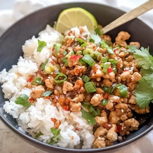 Low Fat Turkey Rice Bowl: Why 1 Bowl is Your New Go-To 2 A vibrant low fat turkey rice bowl, garnished with fresh herbs and vegetables.